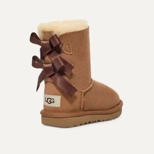 Brand new* Ugg Bailey bow II toddlers